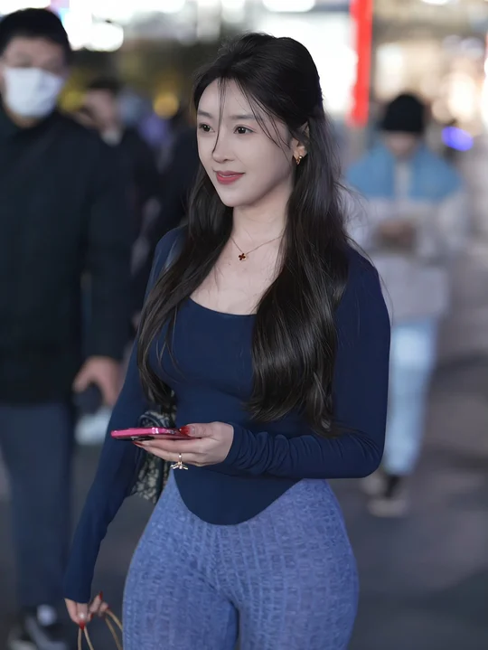 扎克伯格老婆陈慧娴个人资料简介
